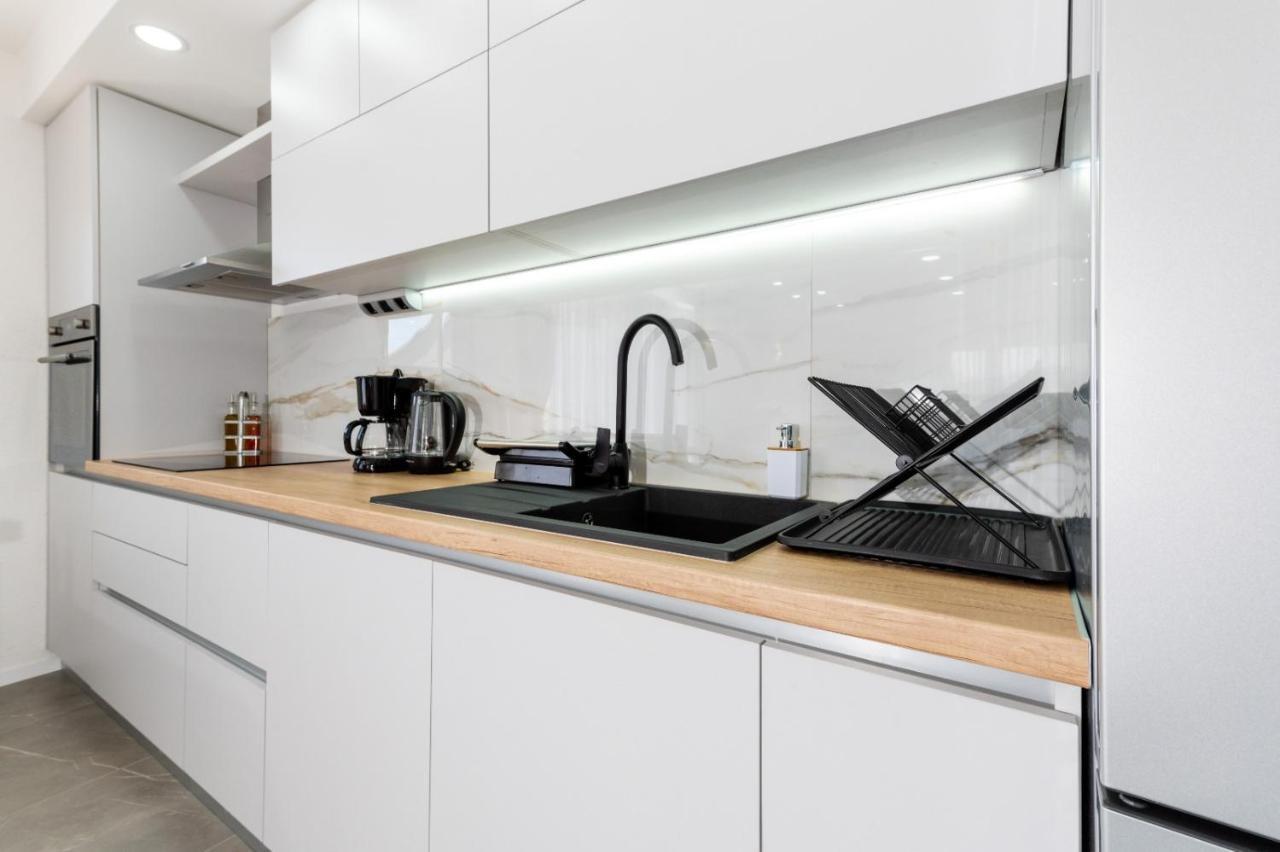 Apartment Vuletin Kastela Bagian luar foto