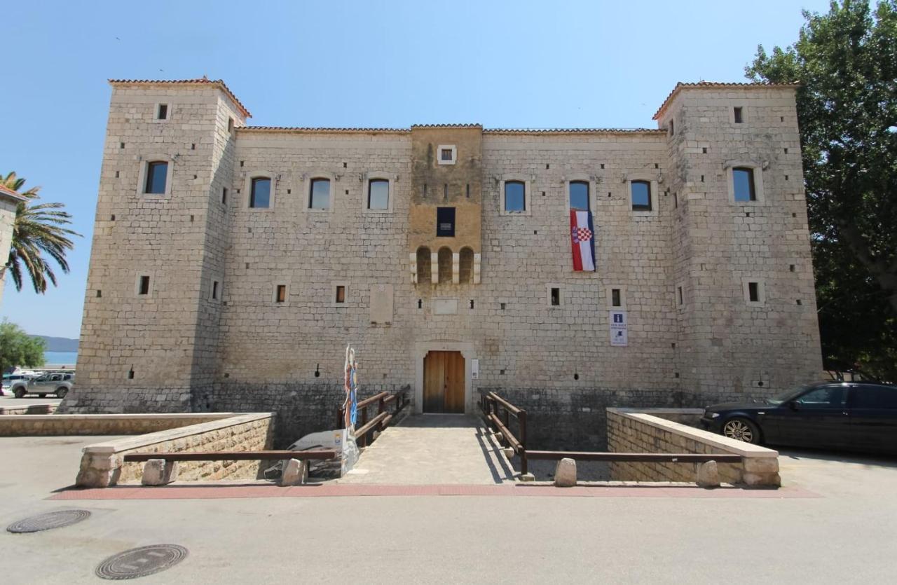 Apartment Vuletin Kastela Bagian luar foto